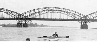 Brug bij Duisburg.